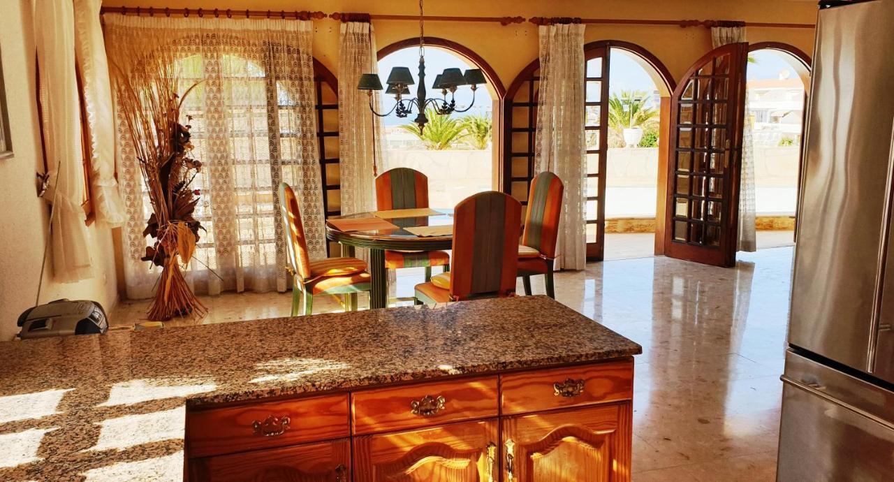 Sunny House With Private Pool And Sea View Villa Costa Adeje  Eksteriør bilde